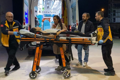 Aşk üçgeni bıçaklı kavgaya dönüştü: 2 yaralı