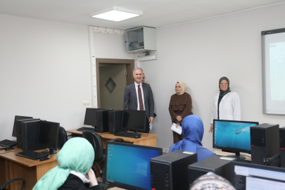 Başkan Taban'dan İNESMEK kursiyerlerine ziyaret