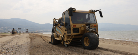 Plajlar yaza hazır hale getiriliyor