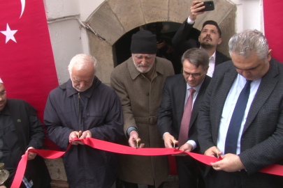 Bursa'da Abdüllatif Kudsi Türbesi yeniden ziyarete açıldı