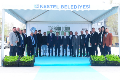 Kestel'de üreticiye 6 bin ahududu fidanı desteği