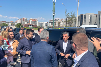 CHP Genel Başkanı Özel, tutuklu Mustafa Bozbey'i cezaevinde ziyaret etti