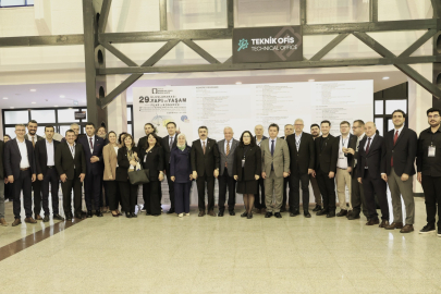 Başkan Erkan Aydın Projelerini Uluslararası Kongrede Tanıttı