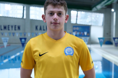 Yıldırımlı yüzücülere milli gurur