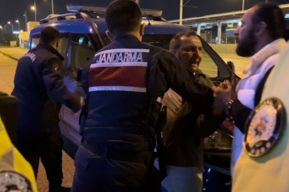 Alkollü yakalandı polise hakaretten gözaltına alındı