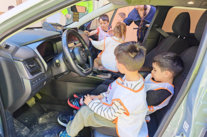 Karacabey’de anaokulundan sürücülere kadar trafik eğitimi