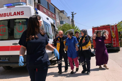 Saç kurutma makinesi evi yaktı: 2 kişi hastanelik oldu