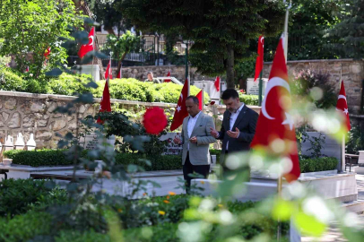 Başkan Vekili Şahin Biba’dan şehitlik, esnaf ve itfaiye ziyareti