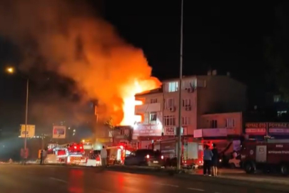 Bursa'da iki katlı ev alev topuna döndü