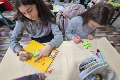Eğitimde sınırlar kalktı, 7 ülkeden öğrenciler Bursa’dan dünyaya mutluluk köprüsü kurdu