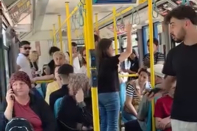 Metro'da yüksek sesle konuşma tartışması
