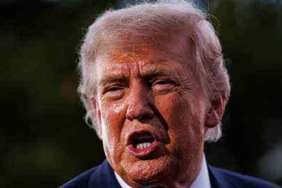 Trump: "Petrol yüklü gemiler Hürmüz Boğazı'ndan geçmeye başladı