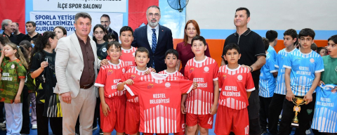 Kestel Belediyesi’nden genç sporculara çifte destek