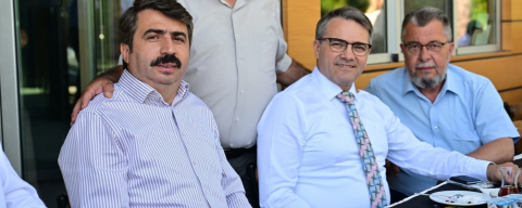 Yıldırım Belediye Başkanı Oktay Yılmaz, muhtarlarla bir araya geldi