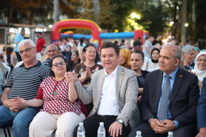 Başkan Erkan Aydın şenlik coşkusuna ortak oldu