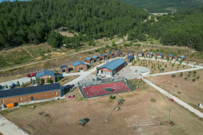 Büyükşehir’in gençlik kampında engeller eğlenerek aşıldı