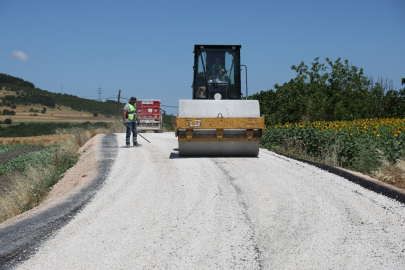 Büyükşehir Nilüfer'de yolları yeniliyor