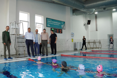 İznik Belediyesi yaz yüzme kursları 506 öğrenciyle başladı