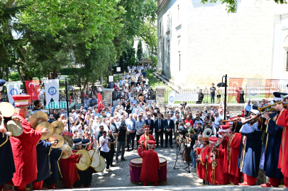 Yıldırım'da Sultan Çelebi Mehmed dualarla anıldı