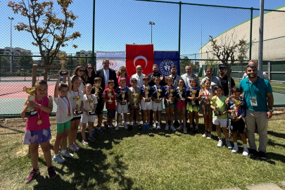 Osmangazi Belediyespor Teniste Gururlandırdı