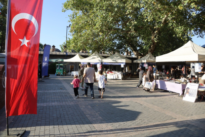 "Meydan Kadınların" pazarına büyük ilgi