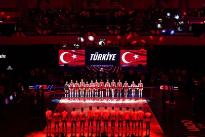 FİLENİN SULTANLARI ŞAMPİYON!