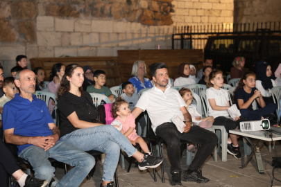 Osmangazi’de Sinema Keyfi Tarihi Surların Gölgesinde Yaşandı
