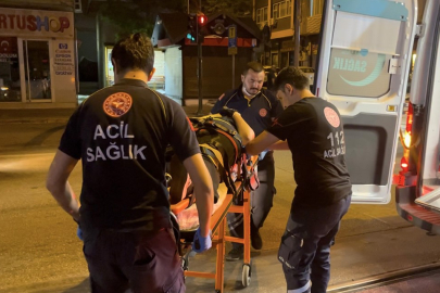 Bursa'da motosiklet devrildi:sürücü yaralandı