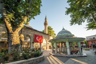İnegöl Belediyesi'nden kandil ikramı