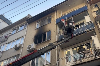 Bursa’da korkutan yangın...Mahalleli sokağa döküldü