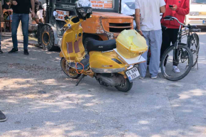 İki otomobil ile çarpışan motosiklet sürücüsü yaralandı
