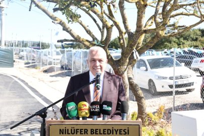 Nilüfer'de sahipsiz hayvanlar için "Umut Ağacı" açıldı