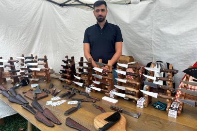 Kök ceviz saplı bıçakları Japonya dahil 11 ülkeye ihraç etti