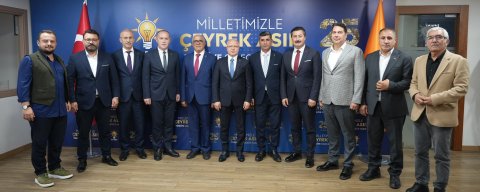 YENİŞEHİR’DE İKİ MECLİS ÜYESİ DAHA AK PARTİ SAFLARINA KATILDI