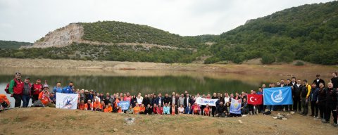 YÜZLERCE DOĞASEVER YENİŞEHİR’DE BULUŞTU