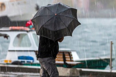 AKOM’dan İstanbul için kuvvetli yağış ve fırtına uyarısı