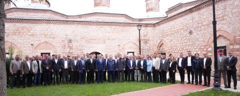 Başkan Özel: "Muhtarlar bizim en yakın çalışma arkadaşımız"