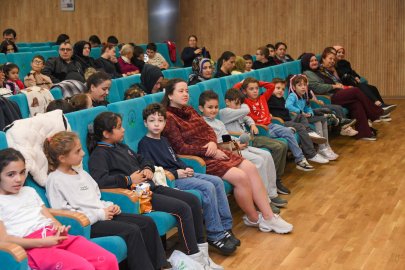 Osmangazi'de "Barış Adası" çocuklarla buluştu
