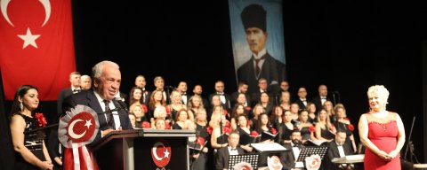 Cumhuriyet'in 103'üncü yılı Nilüfer'de konserle kutlandı