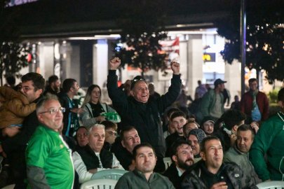 Osmangazi Meydanı’nda Yeşil-Beyaz Coşku