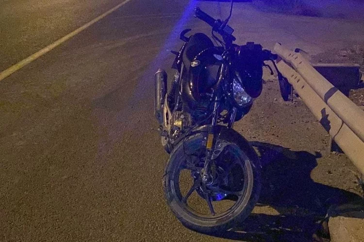 Bursa'da motosiklet devrildi: 1 ölü, 1 ağır yaralı