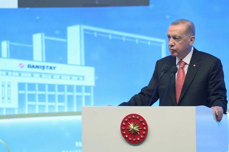 Cumhurbaşkanı Erdoğan'dan yeni anayasa mesajı