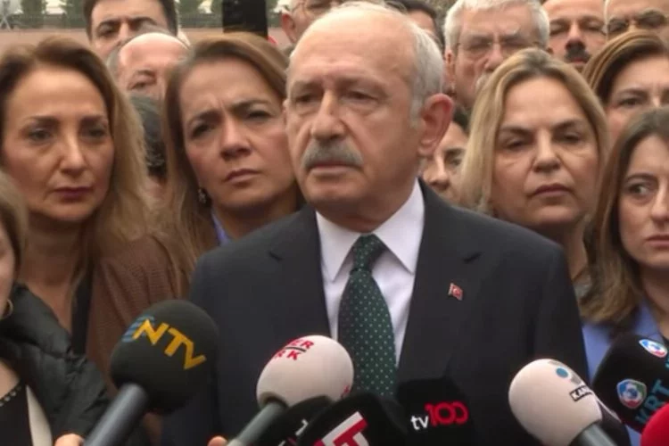 Kılıçdaroğlu Adalet Bakanlığı önünde konuştu