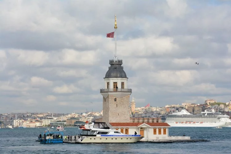 Kız Kulesi Sultan II. Mahmut dönemindeki orijinal haline kavuştu