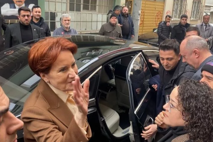 Meral Akşener, Sinan Ateş’in ailesini ziyaret etti