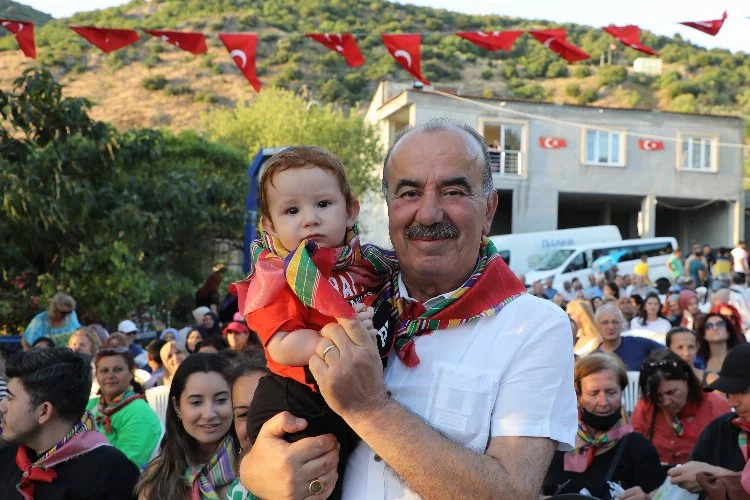 Mirzaoba Yörük Türkmen Şenliği ile renklendi